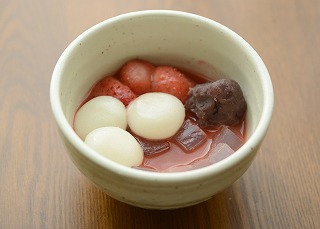 いちごあんみつ